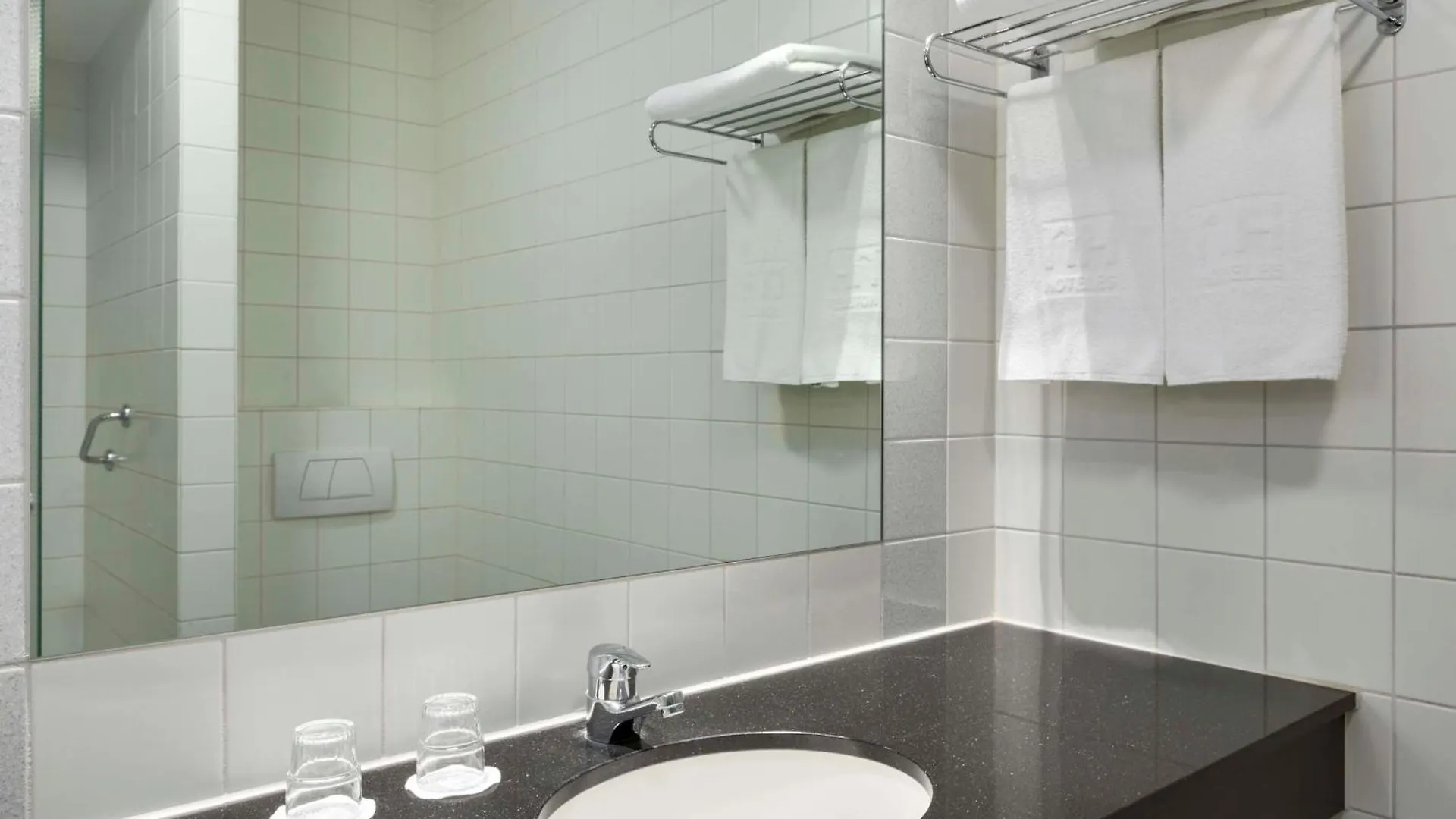 ****  Nh Maastricht Otel Hollanda