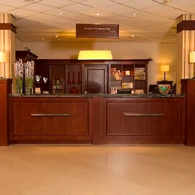 Nh Maastricht Otel